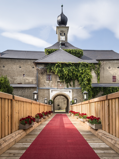 © Tauroa | Philip Platzer