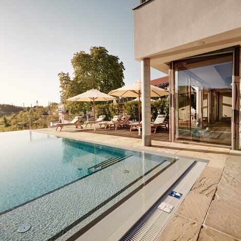 Pool | © KOENIGSHOFER MICHAEL | MICHAEL_KOENIGSHOFER