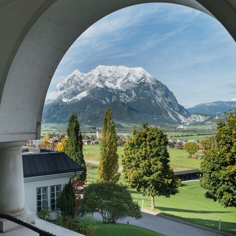 Ausblick Grimming | © IMLAUER Hotel Schloss Pichlarn | Richard | © Schloss Pichlarn