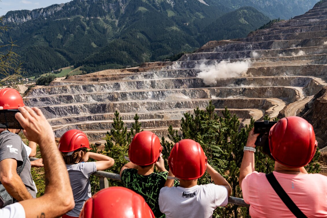 PackageHaulyfahrt mit Livesprengung - Abenteuer Erzberg | © VA Erzberg GmbH