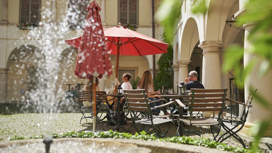 Innenhof Bildungshaus Retzhof