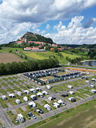 Camping Resort mit Riegersburg und Seebad | Emanuel Liechtenstein | © Gebetsroither GmbH
