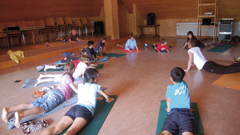 Gymnastik im Jugendgästehaus