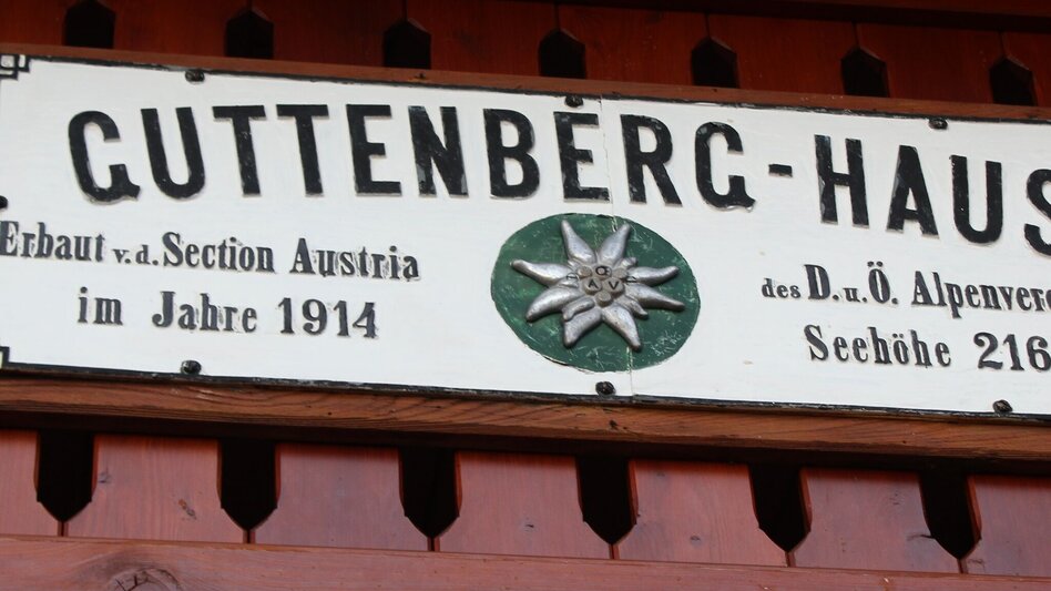 Long-Distance Hiking Südwandhütte - Guttenberghaus | Dachstein Circular Hiking Trail: Stage 03 - Touren-Impression #2.4 | © OeAV Alpenverein Austria
