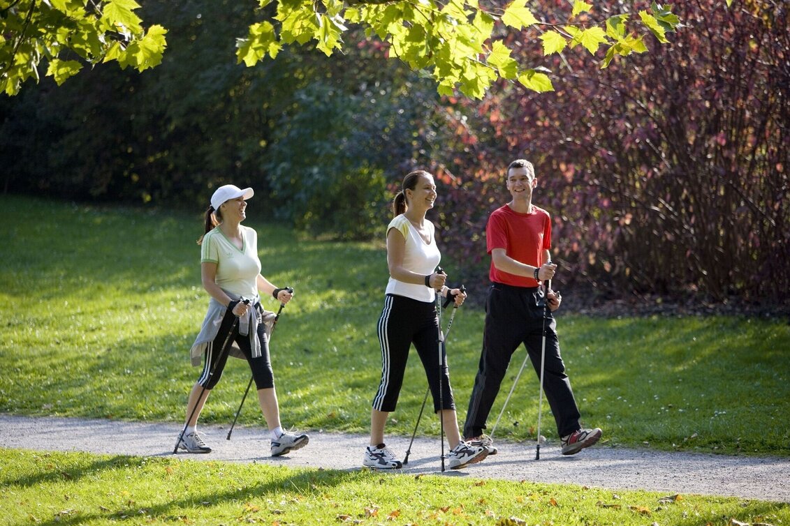 Nordic Walking Small spa park circuit (Kleine Kurparkrunde) - Touren-Impression #1 | © Thermen- & Vulkanland