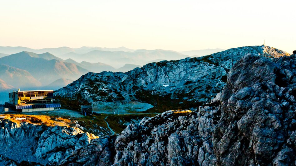 Wanderung Etappe 14 Vom Gletscher zum Wein Nordroute Hochschwab Sonnschienalm - Schiestlhaus - Touren-Impression #2.6 | © Steiermark Tourismus/ikarus.cc