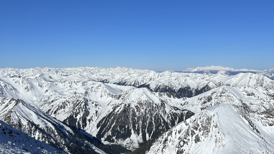 Ski Touring Großer Bösenstein - a classic in the Rottenmanner Tauern mountains - Touren-Impression #2.5 | © Markus Wilding