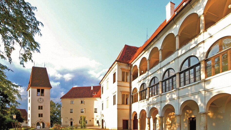 Hiking route Stage 25 From Glacier to Wine South Route Ehrenhausen - Leibnitz - Touren-Impression #2.6 | © Schloss Seggau