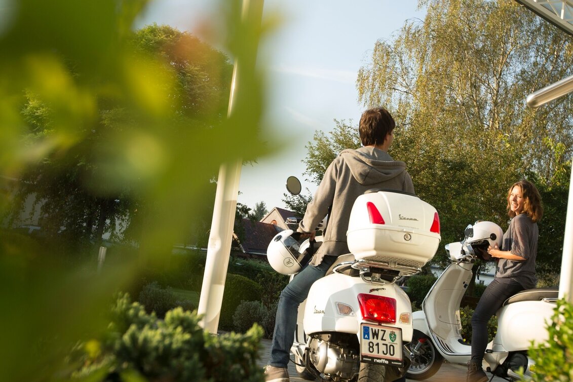 Motor Bike Vespa Tour through the Garden of Austria - Touren-Impression #1 | © Oststeiermark Tourismus