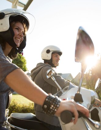 Mit der Vespa ins Vulkanland | xSimon Sackl | © Oststeiermark Tourismus