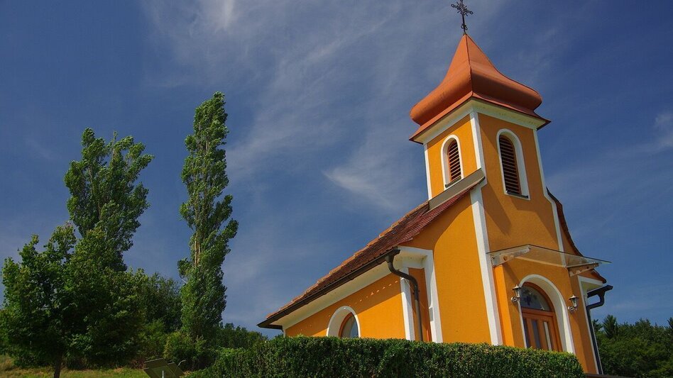 Themen- und Lehrpfad Kreuz & Querpfad - Kurze Variante / Weg 9 - Touren-Impression #2.1 | © Thermen- & Vulkanland