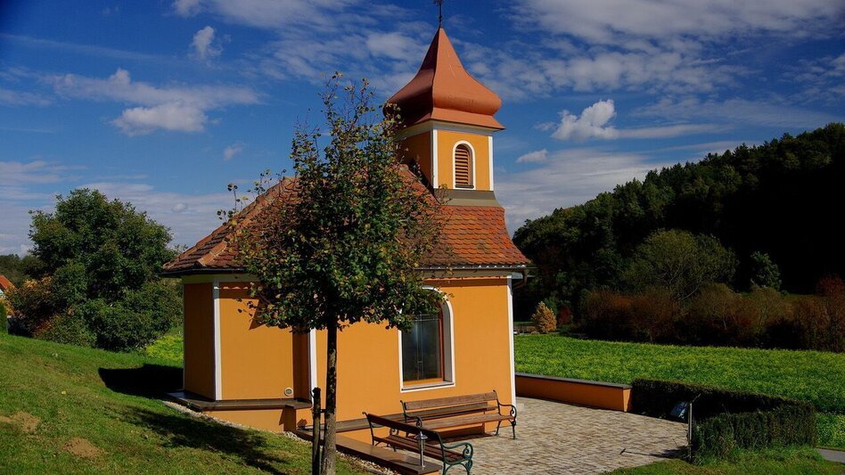 Wanderung Meilensteinweg / Weg 4 (Therme-Ort-Therme) - Touren-Impression #2.5 | © Thermen- & Vulkanland