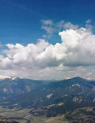Ausblick auf die Hochwildstelle, Dachstein, Stoderzinken, Kammspitze und Grimming | Schladming Dachstein | © Erlebnisregion Schladming-Dachstein