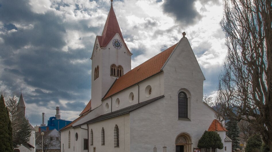 Wanderung Von der geschichtsträchtigen Ruine Reifenstein  zur Sauerbrunnquelle bei Schloss Thalheim - Touren-Impression #2.3 | © Markus Beren