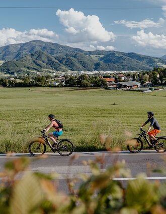 Radfahren am R13 | nicoleseiser.at | © TV Hochsteiermark