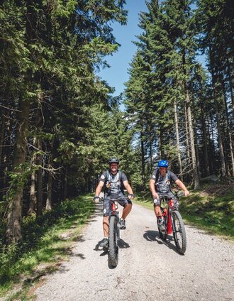 Ebiken_Buchebner Spital_Stuhleck  © TV Hochsteiermark, nicoleseiser.at (41).jpg | nicoleseiser.at | © Tourismusverband Hochsteiermark