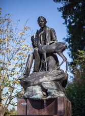 Roseggerdenkmal | © TV Hochsteiermark | Christa InzingerFR: Emotions by Morgenstern | © TV Hochsteiermark