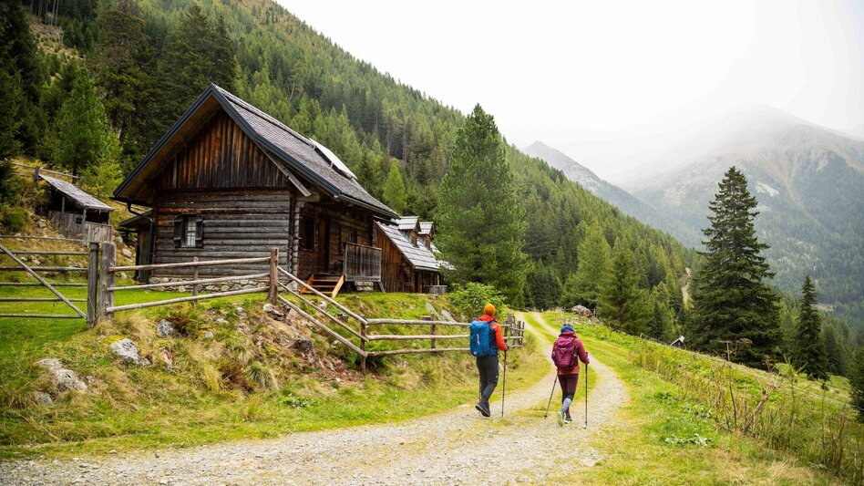 Long-Distance Hiking Breitlahnhütte - Rudolf Schober Hütte | Trail 702: Stage 06 - Touren-Impression #2.11 | © Erlebnisregion Schladming-Dachstein