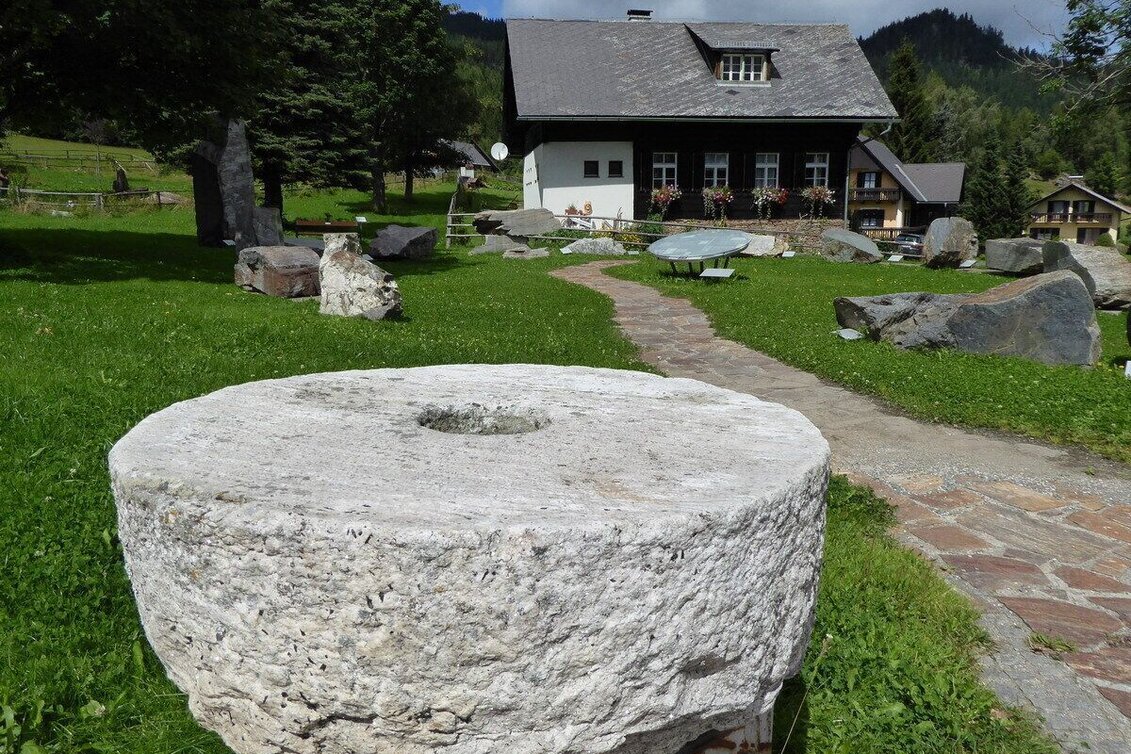 Hiking route Koralm Kristall Trail Zubringer von Schwanberg nach Glashütten - Touren-Impression #1 | © TVB/Südsteiermark/Christian Heugl