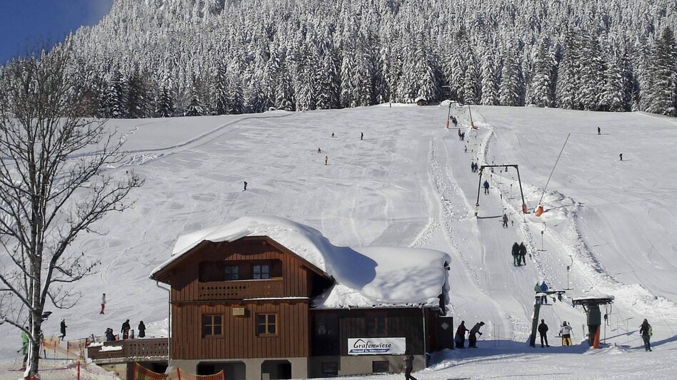 Sledding Floodlight tobogganing on the Grafenwiese - Touren-Impression #2.5 | © Grafenwiesen Lift