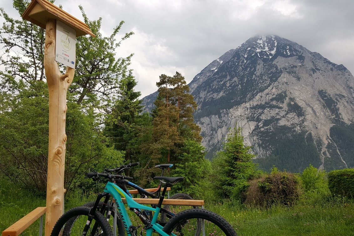 Mountainbike Bike & Hike Tour Dachsteinblick (mit Lademöglichkeit) - Touren-Impression #1 | © Erlebnisregion Schladming-Dachstein
