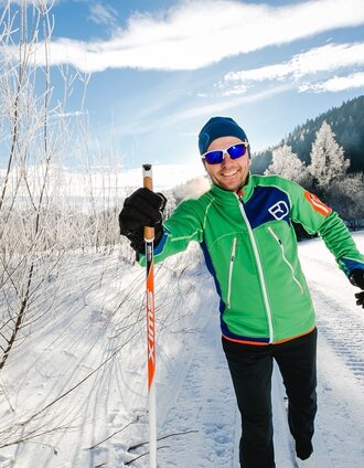 Die Loipe am Radweg R5 | nixxipixx.com | © Naturpark Mürzer Oberland