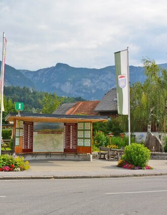 Dorfplatz in Weißenbach | Schladming Dachstein | © Marktgemeinde Haus