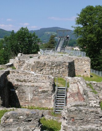Aussichtsplattform Massenburg | Ute Gurdet | © Tourismusverband ERZBERG LEOBEN