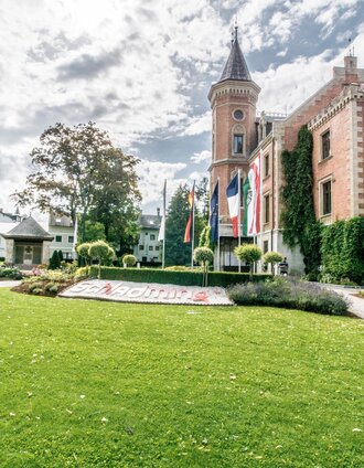 Rathaus park with the town hall of Schladming | Gerhard Pilz | © Gerhard Pilz - www.gpic.at
