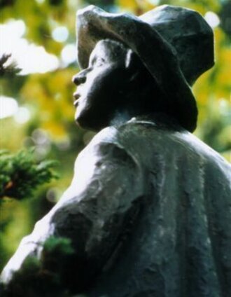 Roseggerskulptur im Roseggerpark | © TV Hochsteiermark