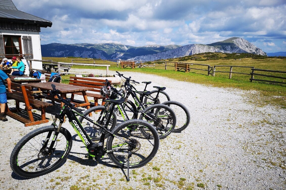 Radfahren Mit dem E-Bike auf die Schneealm - Touren-Impression #1 | © Naturpark Mürzer Oberland