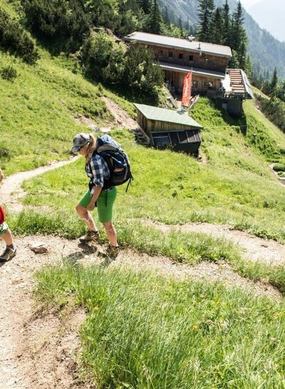 Aufbruch von der Hütte | © TV Gesäuse | Tourismusverband Gesäuse | © TV Gesäuse
