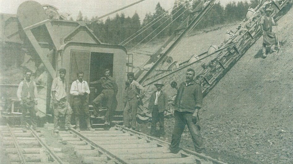Themen- und Lehrpfad HWW-Wanderroute: Aspang - Samberg - Schuh-Wirt - Schäffern - Touren-Impression #2.1 | © Historischer Verein Wechselland
