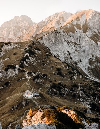 Admonterhaus mit Mittagskogel, Natterriegel und Hexenturm | Max Mauthner | © TV Gesäuse