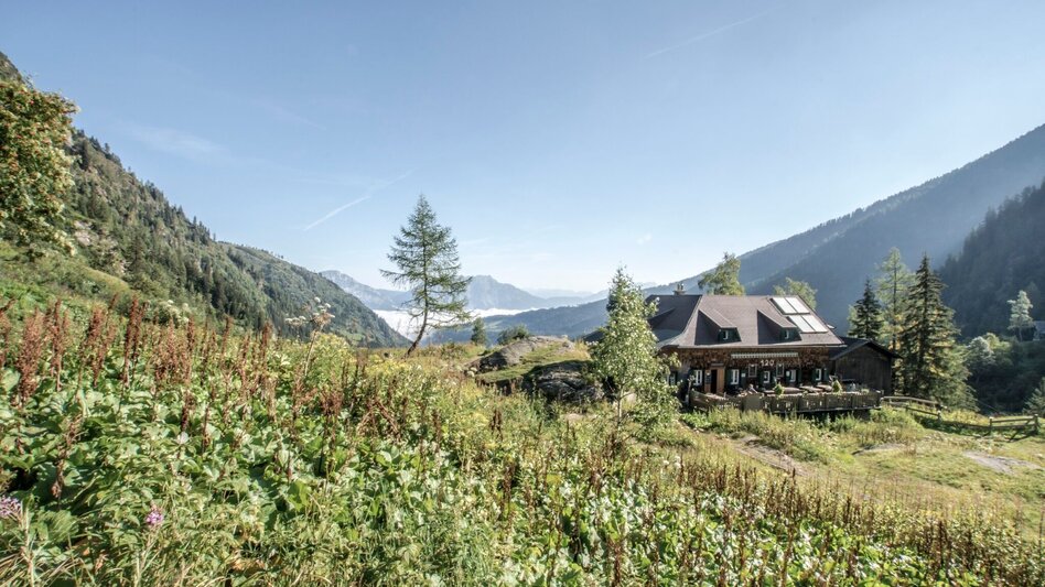 Long-Distance Hiking Neualmscharte - Steirischer Bodensee | Schladminger Tauern Trail: Stage 05 - Touren-Impression #2.10 | © Gerhard Pilz