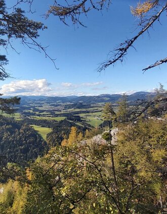View from Patscha-Nose to Passailer Kessel, Weiz in Eastern Styria | Christine Pollhammer | © Oststeiermark Tourismus