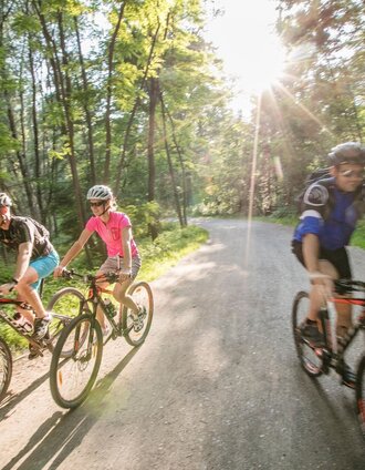 4 elemente tour erde 2 im thermen- & vulkanland steiermark_img_49810398 | Harald Eisenberger | © Erlebnisregion Thermen- & Vulkanland