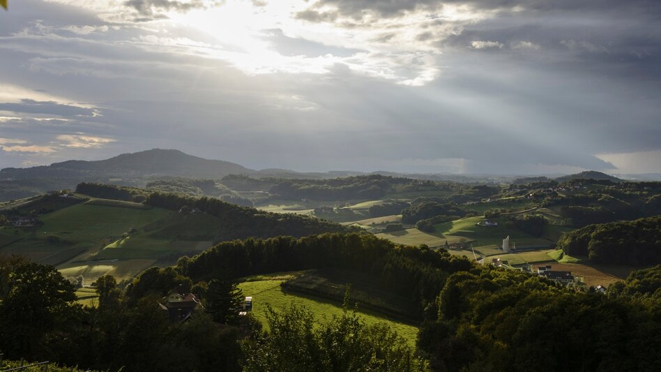 Long-Distance Hiking East-Austrian Border Trail 07 through Styria - Touren-Impression #2.1 | © Steiermark Tourismus/bigshot.at
