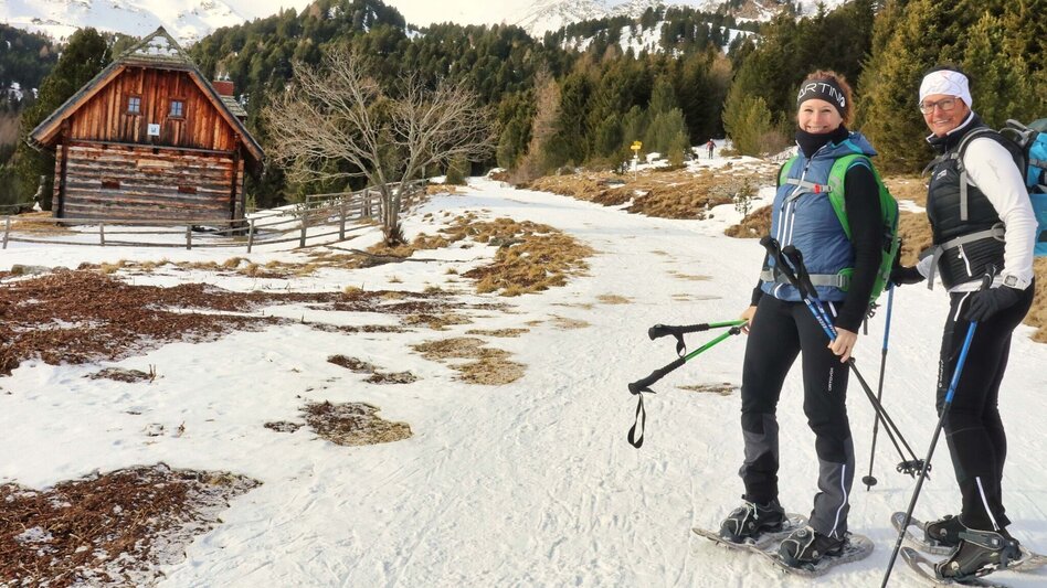 Snowshoe walking To the Lindersee in the Seetal Alps. - Touren-Impression #2.4 | © Weges OG