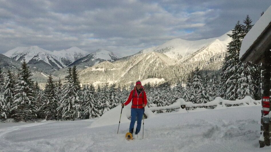 Snowshoe walking Mödringalm -marked snowshoe trail in the Triebental valley - Touren-Impression #2.11 | © Weges OG