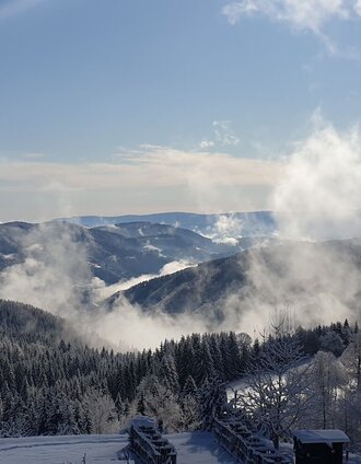 Aussicht im Winter ins Tal | Hubert Koller | © Hubert Koller