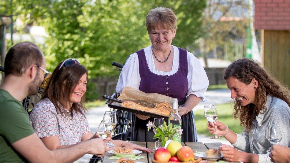 Bike Riding Apple Road Bike Tour in Eastern Styria - Touren-Impression #2.9 | © Oststeiermark Tourismus