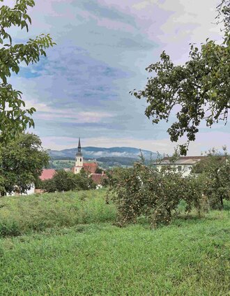 View of Kaindorf, Hartbergerland in Eastern Styria | WEGES WEGES | © Oststeiermark Tourismus