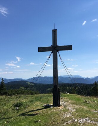 Das Gipfelkreuz am Zinken | Raffaela Pitzl | © TV Hochsteiermark