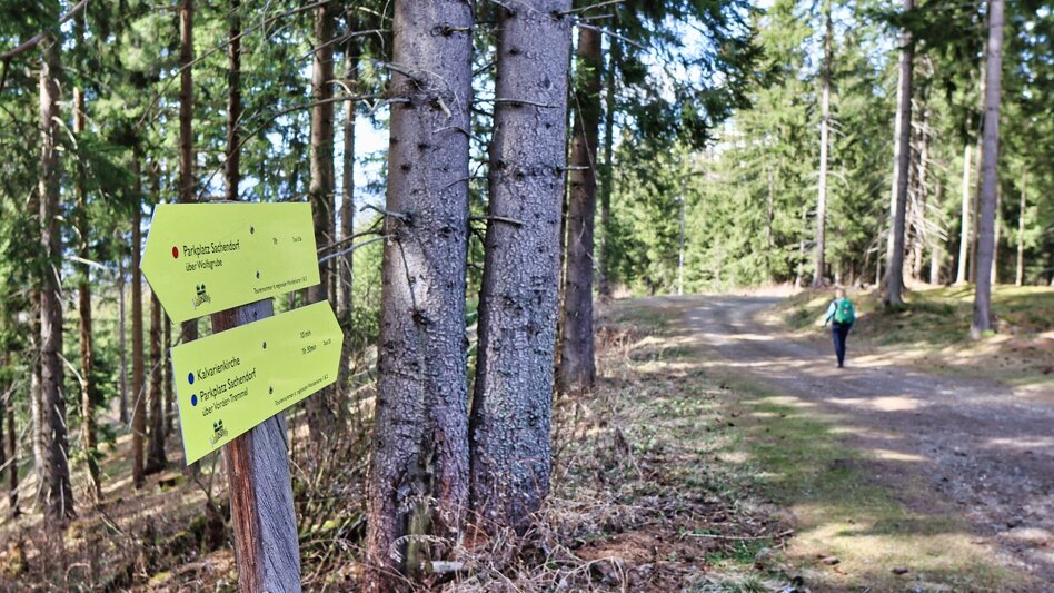 Wanderung Tremmelberg "Turm im Gebirge" über Kalvarienkirche - Touren-Impression #2.12 | © Weges OG