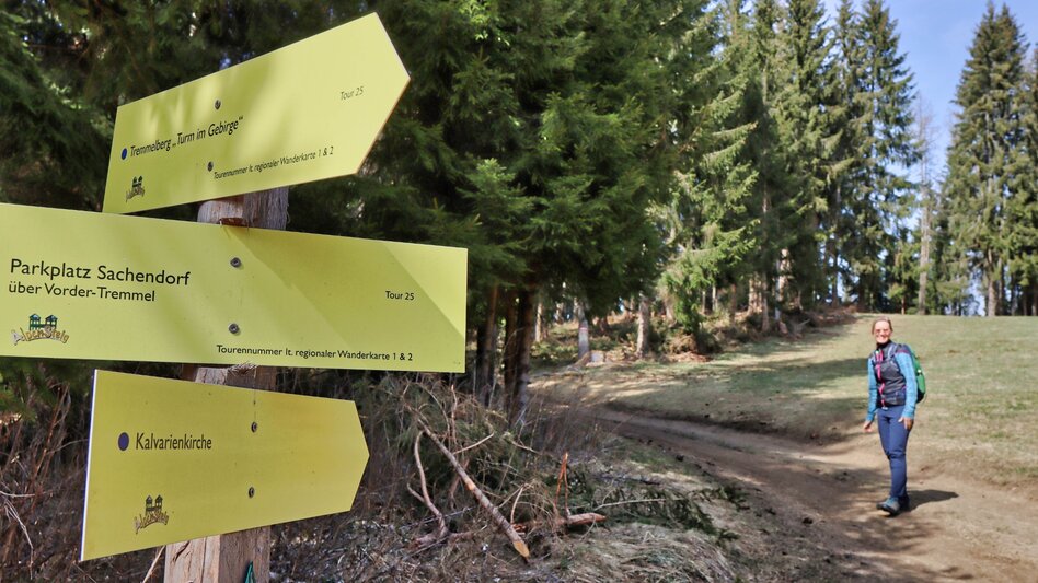 Wanderung Tremmelberg "Turm im Gebirge" über Kalvarienkirche - Touren-Impression #2.15 | © Weges OG