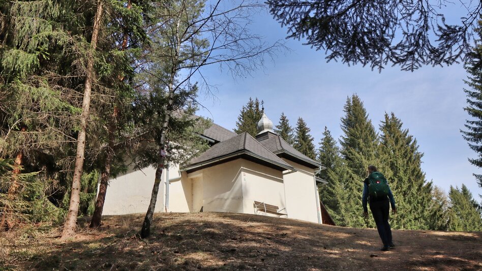 Wanderung Tremmelberg "Turm im Gebirge" über Kalvarienkirche - Touren-Impression #2.16 | © Weges OG