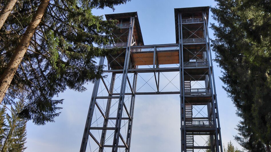 Wanderung Tremmelberg "Turm im Gebirge" über Kalvarienkirche - Touren-Impression #2.18 | © Weges OG