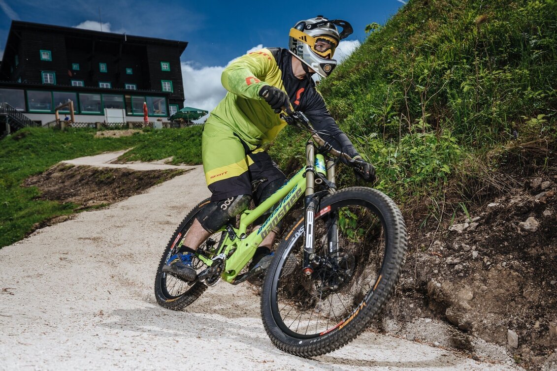 Mountain Biking Mariazeller Bürgeralpe: Frontside Down - Touren-Impression #1 | © Bürgeralpe Mariazell