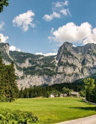 Blick in die Berge und dem Moserbründl | Tourismusverband Gesäuse | © TV Gesäuse